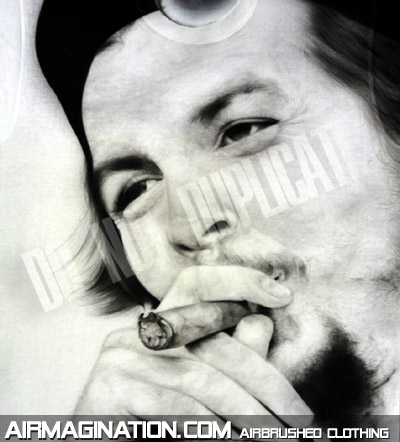 black and white Che Guevara shirt